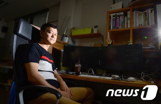 본문 이미지 - 문준용 작가/뉴스1 ⓒ News1 박정호 기자
