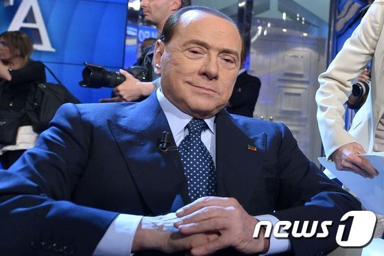 본문 이미지 - 실비오 베를루스코니 전 이탈리아 총리. ⓒ AFP=뉴스1