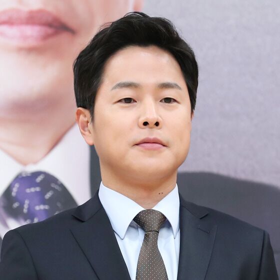 'SBS 8뉴스' 김현우 앵커, 8년 만에 하차…해외연수 떠난다