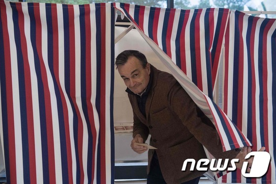 [사진]막오른 프랑스 대선 결선투표