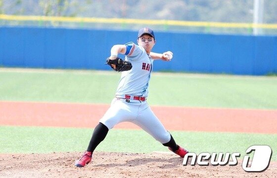본문 이미지 - 삼성 라이온즈에 지명된 좌완 투수 최채흥. (삼성 제공) ⓒ News1