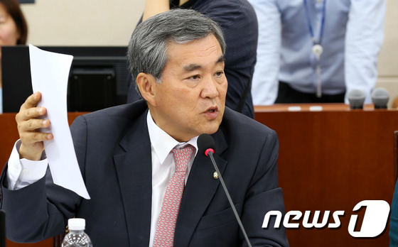 이상돈 바른미래당 의원. 2017.6.30/뉴스1 © News1 박정호 기자