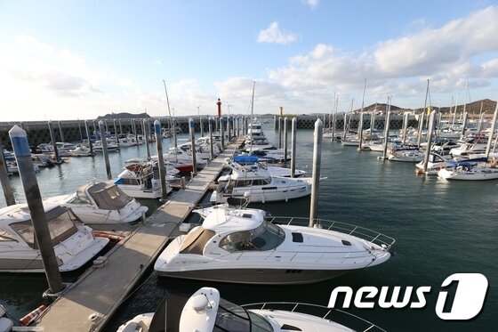 본문 이미지 - 전곡항 마리나시설. ⓒ News1