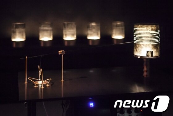 본문 이미지 - 슬로베니아 작가 스펠라 페트릭의 '비참한 기계' (2015). (백남준아트센터 제공)ⓒ News1