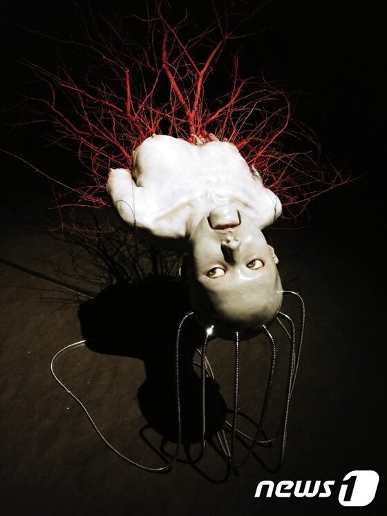 본문 이미지 - 노진아 작가의 '진화하는 신, 가이아' ⓒ News1 김아미 기자