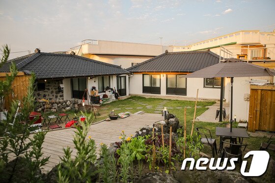 본문 이미지 - 제주시 조천읍 조천리에 위치한 '제주안뜰' ⓒ News1