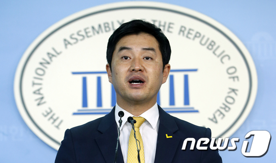 최석 정의당 대변인. © News1 안은나 기자