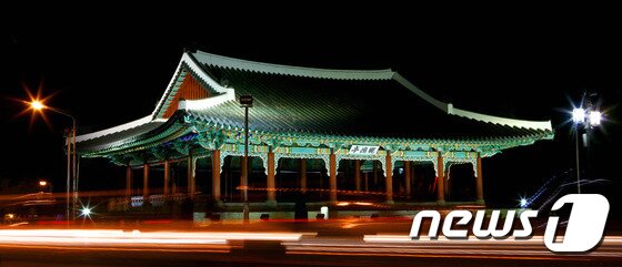 본문 이미지 - 제주 관덕정.(제주관광공사 홈페이지 갈무리)ⓒ News1