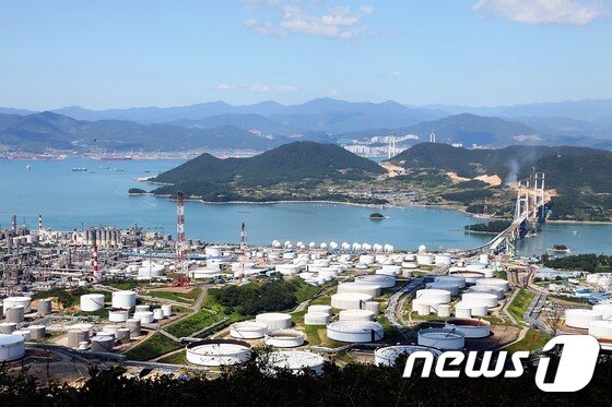 본문 이미지 - 여수국가산업단지.(여수시 제공)/뉴스1