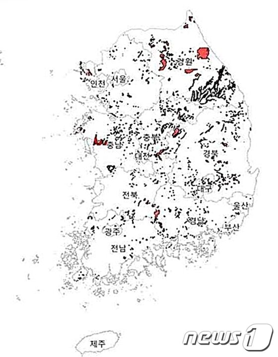 본문 이미지 - 자연발생석면 함유가능 암석분포 예상지역(김삼화 국민의당 의원실 제공)ⓒ News1