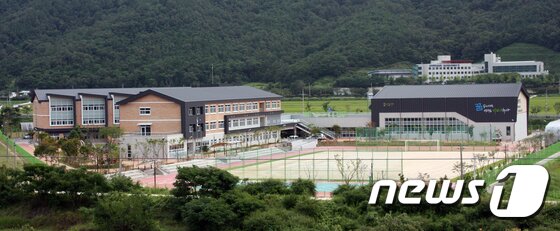 본문 이미지 - 9월1일 개교한 통합  함평중학교. 2017.8.31./뉴스1 ⓒ News1