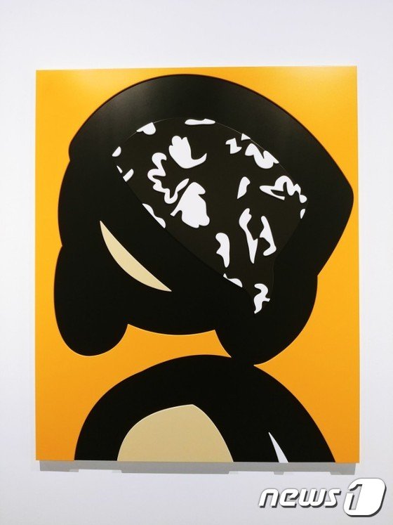 본문 이미지 - 줄리안 오피 전시 전경. 2017.9.27/뉴스1ⓒ News1 김아미 기자