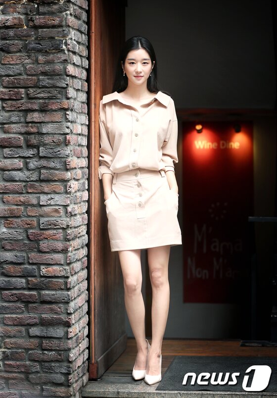 본문 이미지 - 2017.9.28.신사동 가로수길 인근 카페. tvN 드라마 '구해줘' 서예지 인터뷰. ⓒ News1 권현진 기자