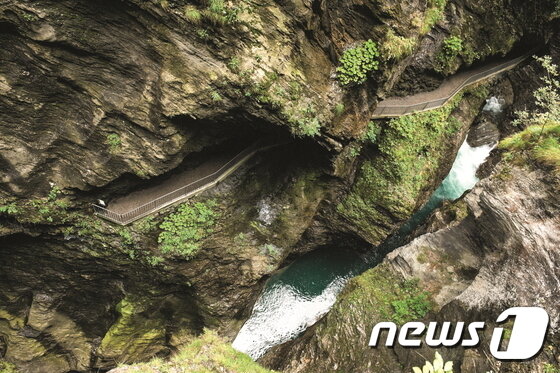 본문 이미지 - 비아말라 계곡. 스위스관광청 제공.ⓒ News1