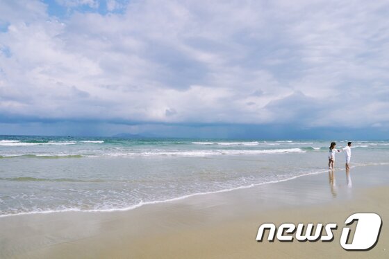 본문 이미지 - 베트남 다낭 미케비치. 하나투어 제공.ⓒ News1