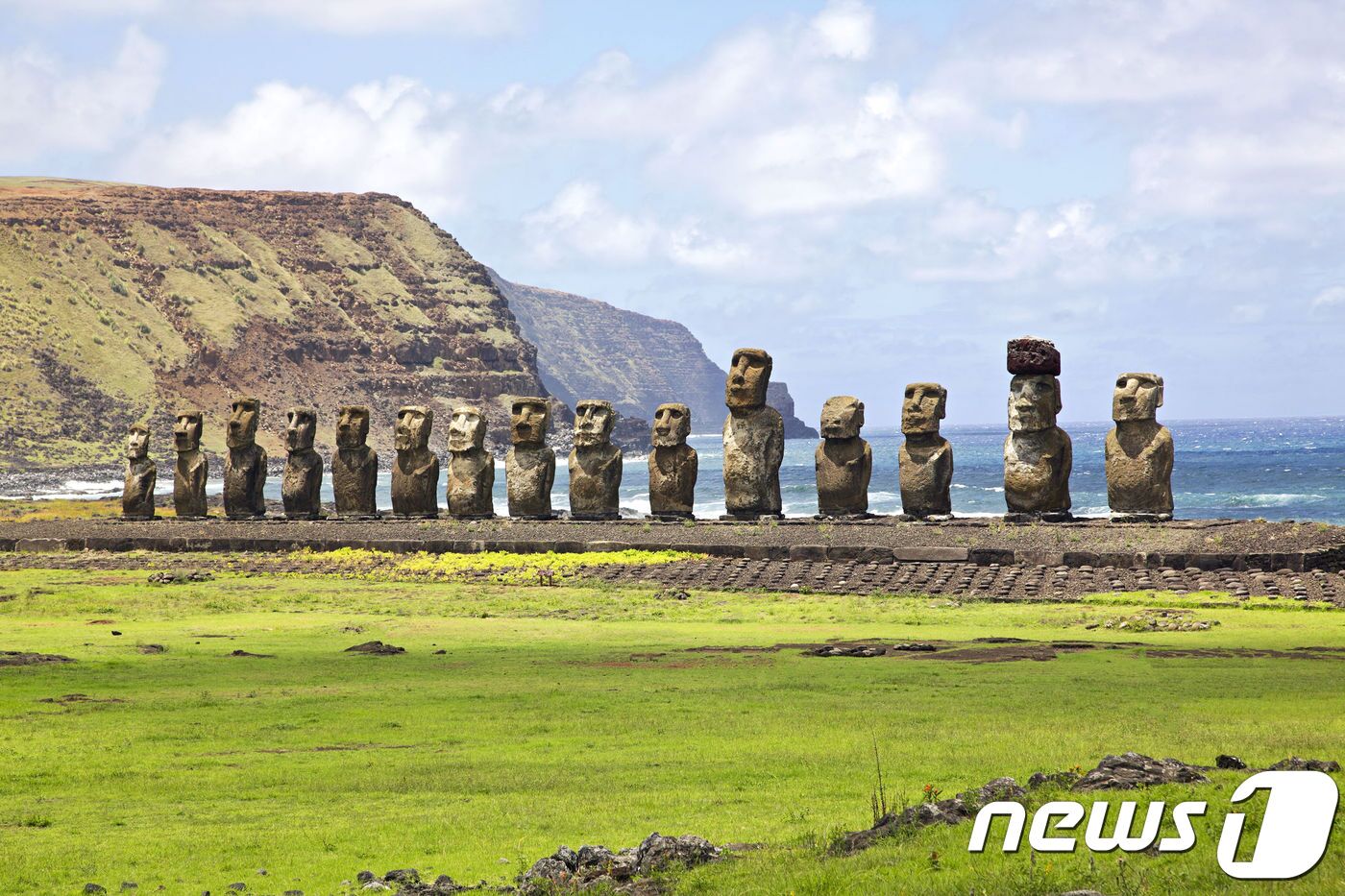 본문 이미지 - 이스터섬 모아이 석상ⓒ News1