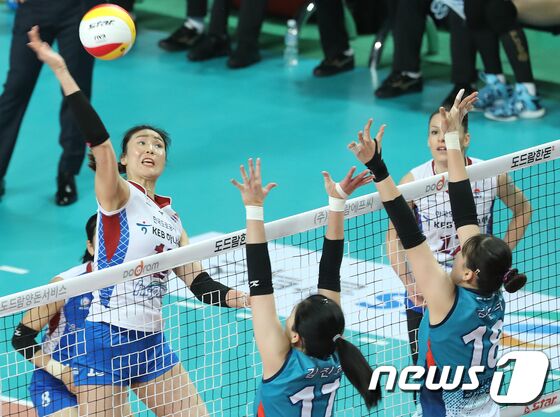여전히 건재한 '노장' 정대영. /뉴스1 DB © News1 송원영 기자