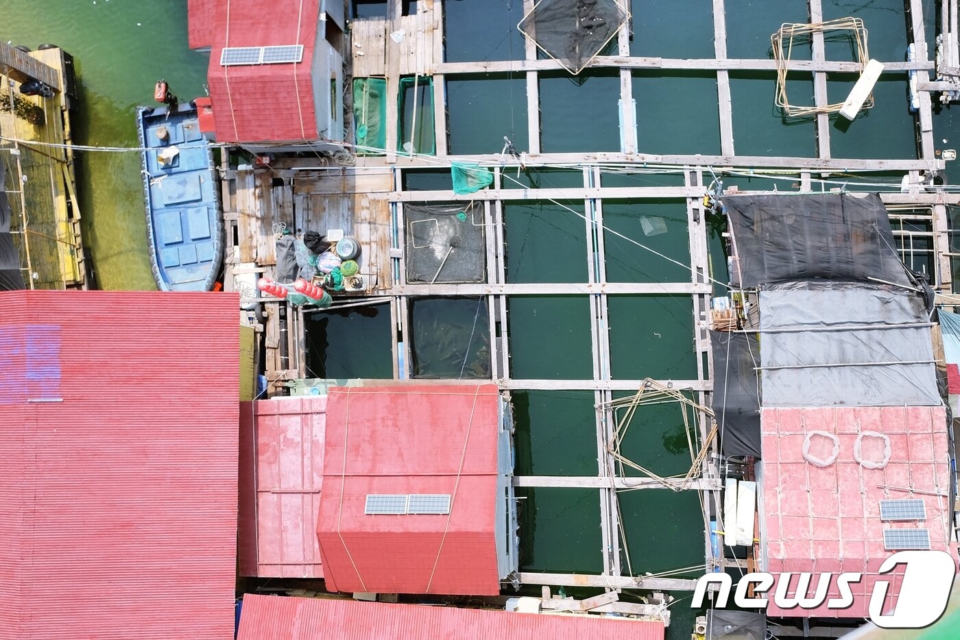 본문 이미지 - 케이블카에 창문이 없어 밖을 내려다보는 재미가 쏠쏠하다.ⓒ News1