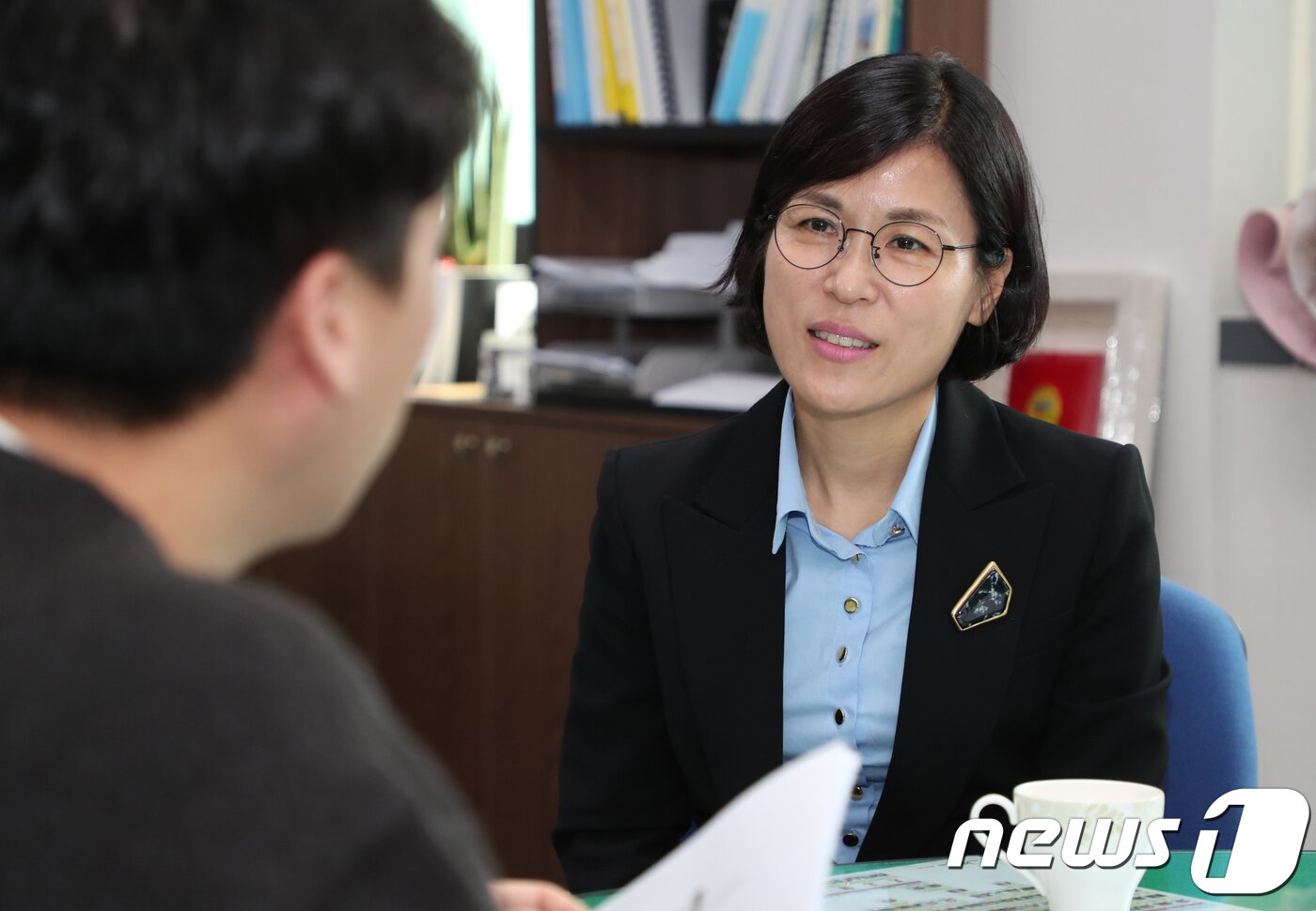 본문 이미지 - 정명희 북구청장이 29일 부산 북구청 구청장실에서 뉴스1과 인터뷰를 하고 있다. 2018.10.29/뉴스1 ⓒ News1 여주연 기자