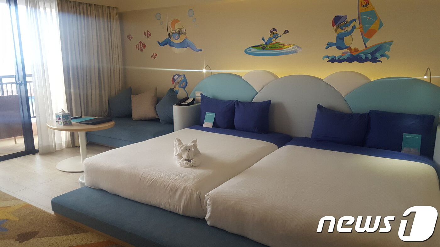 본문 이미지 - PIC 마스코트로 꾸민 '시헤키 룸 ⓒ News1 문창석 기자