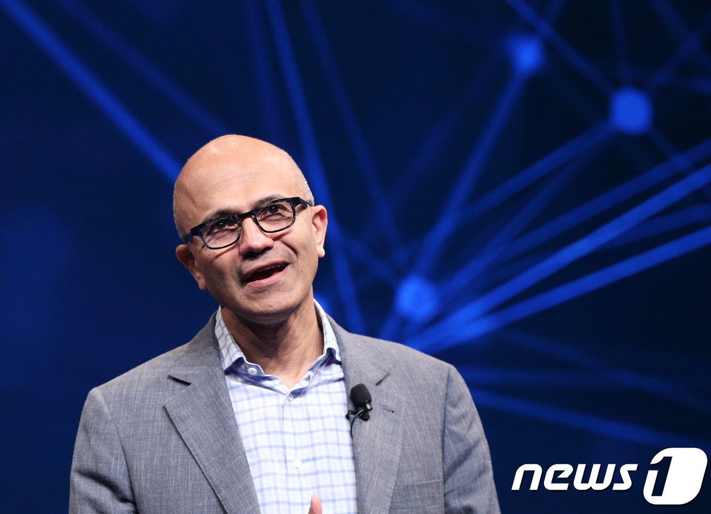 본문 이미지 - 사티아 나델라 마이크로소프트 최고경영자. 2018.11.7/뉴스1 ⓒ News1 신웅수 기자