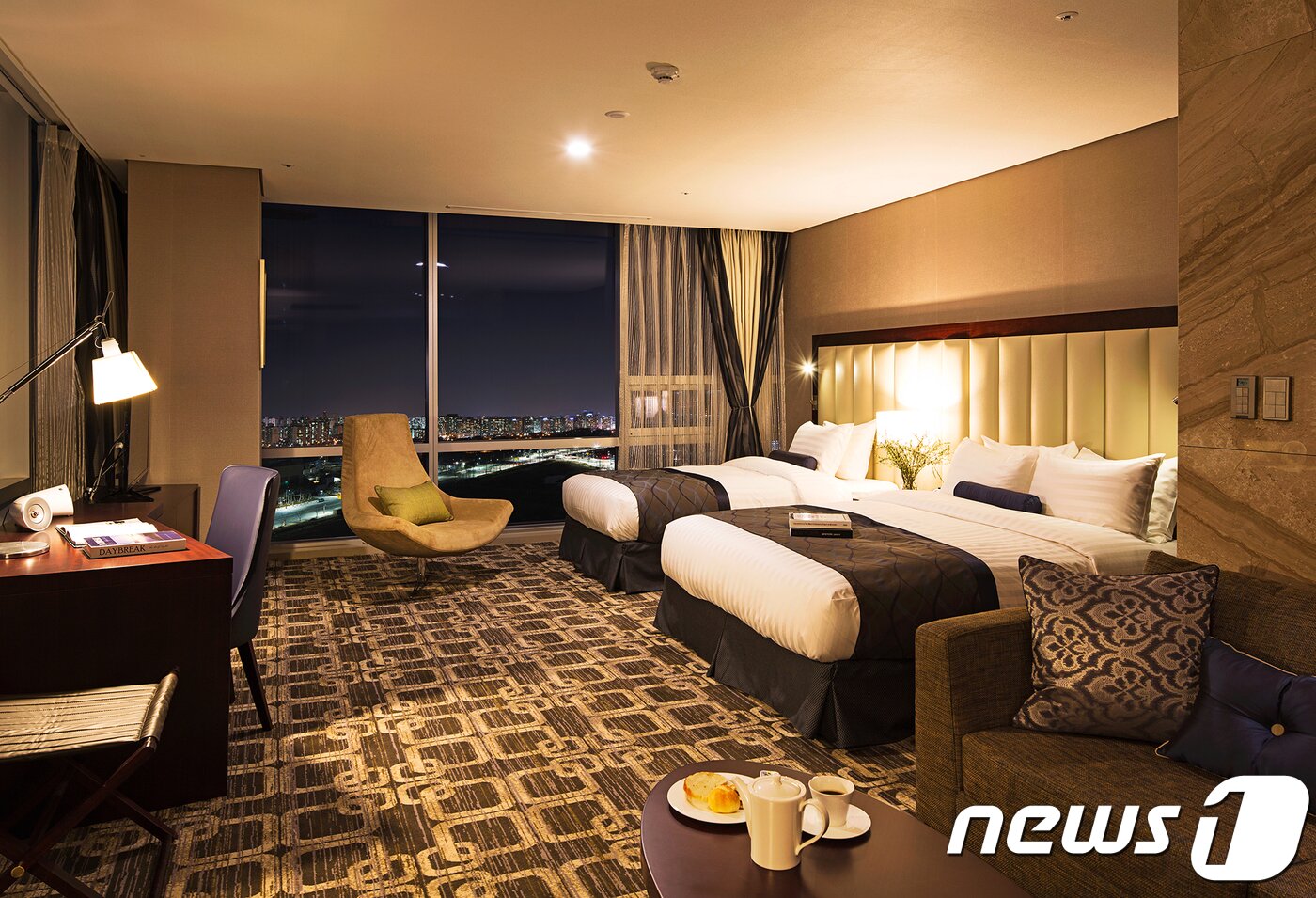 본문 이미지 - 엠블호텔 고양 이그제큐티브 스위트(대명호텔앤리조트 제공) ⓒ News1