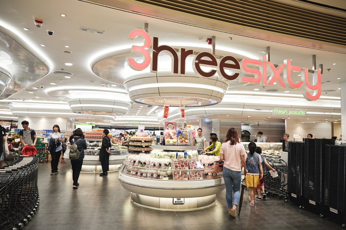 본문 이미지 - 쓰리식스티 매장입구