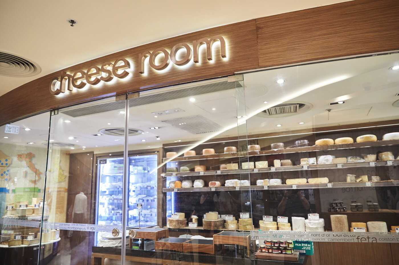 본문 이미지 - 그린커먼 매장입구