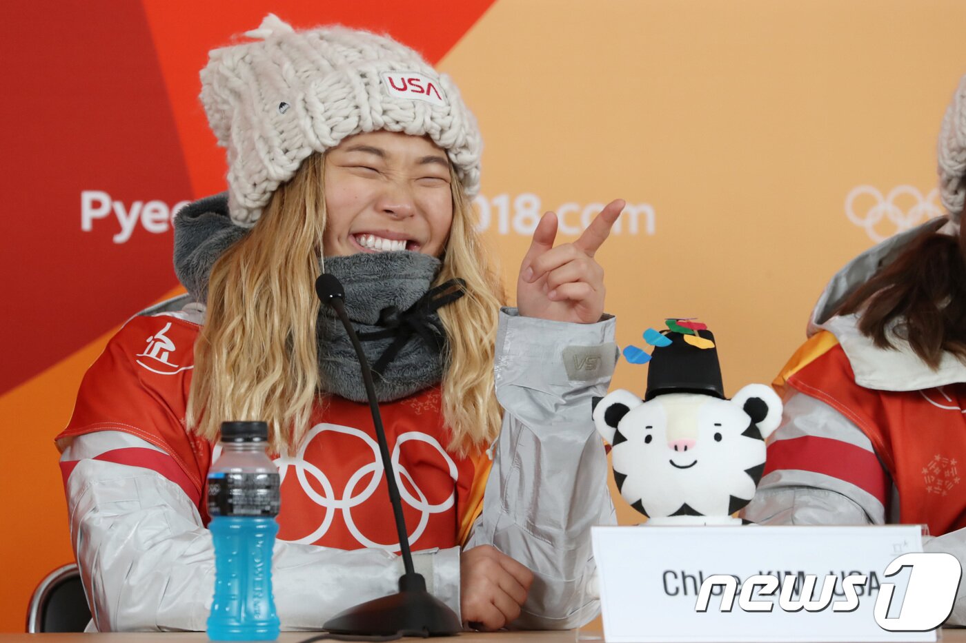 본문 이미지 - 평창 올림픽 당시 금메달을 땄던 18세 클로이 킴2018.2.13 ⓒ 뉴스1 임세영 기자