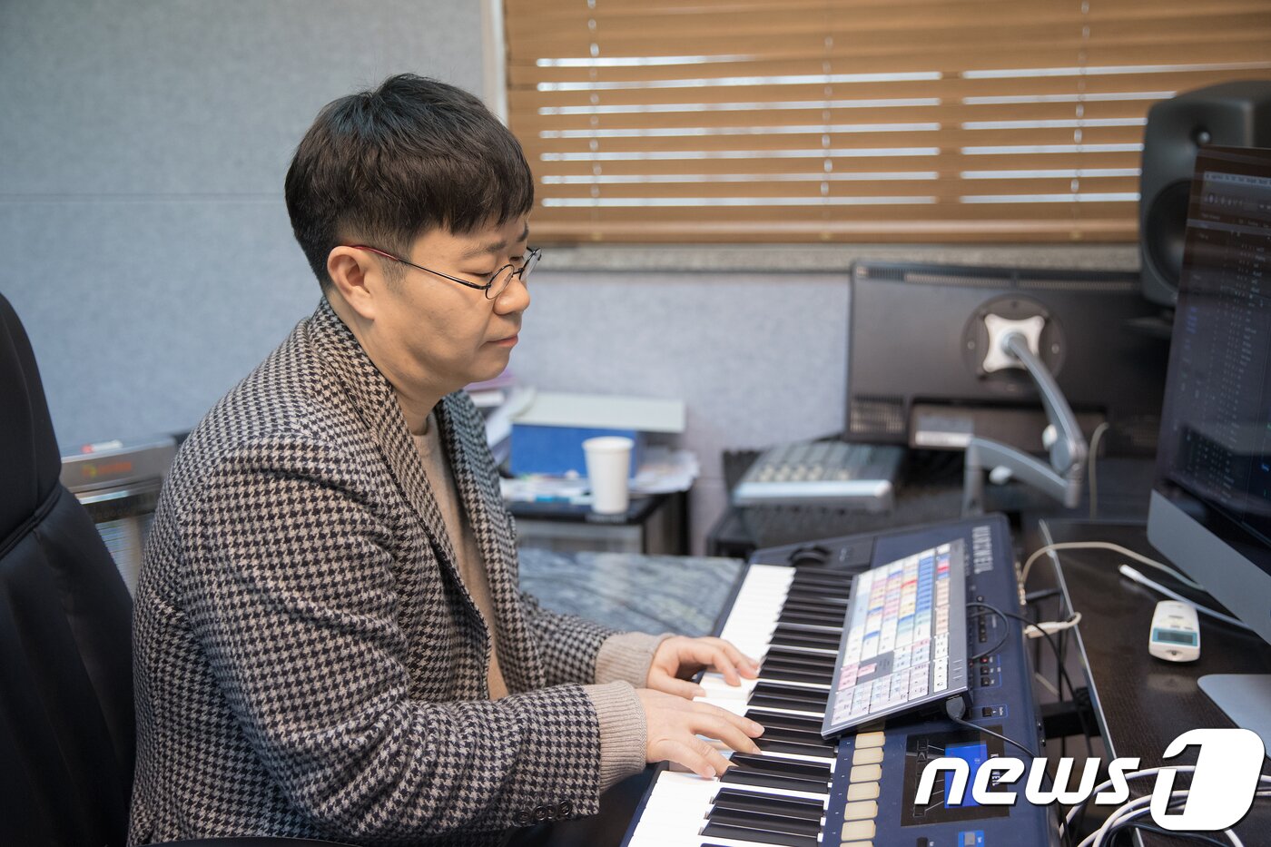 본문 이미지 - 2018.2.8. 넥스타 엔터테인먼트. 작곡가 조영수 인터뷰 ⓒ News1 강고은 에디터