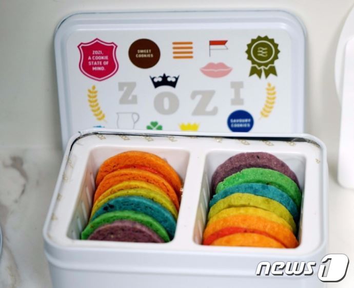 본문 이미지 - 조이에서 판매하는 무지개쿠키ⓒ News1