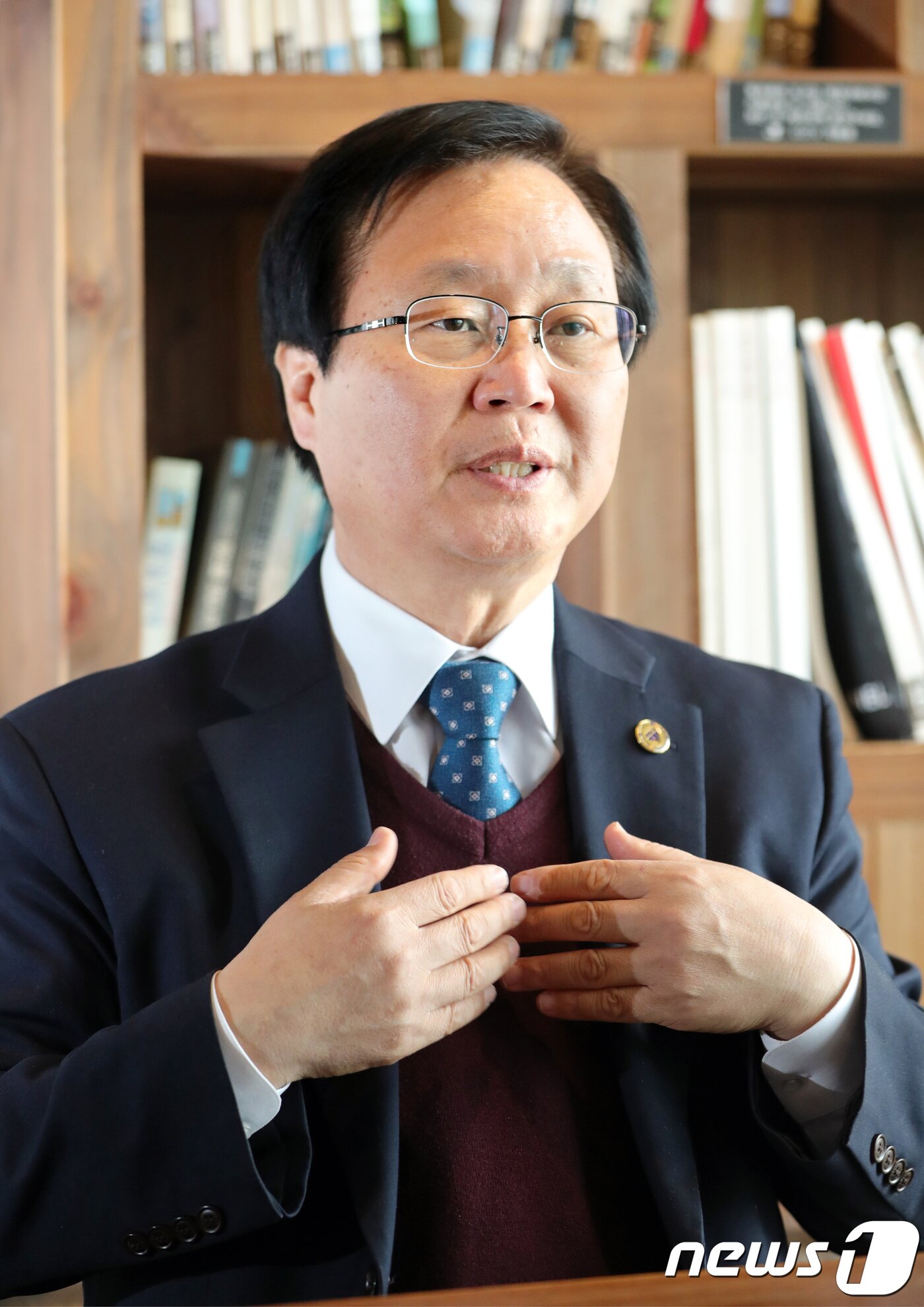 본문 이미지 - 유희태 더불어민주당 정책위원회 부의장이 5일 전북 완주군 한 카페에서 뉴스1 전북본부와 인터뷰를 하고 있다.2018.2.5/뉴스1 ⓒ News1 문요한 기자