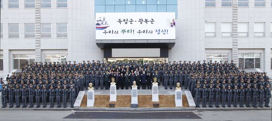 육사교장 "육사 내부적으로 홍범도 장군 흉상 존치 의견 많아"