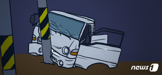 서울 동작구서 덤프트럭 전신주 들이받아…일대 120가구 휴전