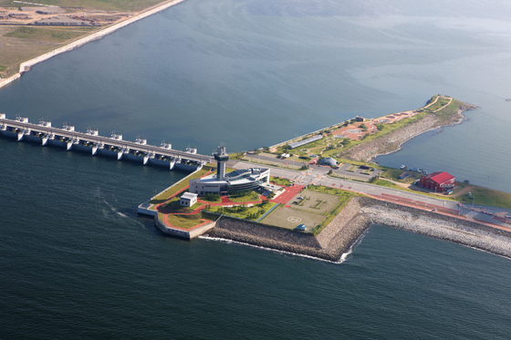 새만금 수질 개선·에너지 전환 동시에…조력발전 연 477GWh 검토