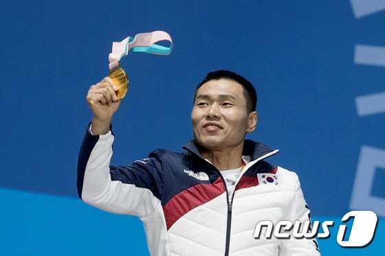 신의현 \'패럴림픽 26년만에 첫 금메달\'