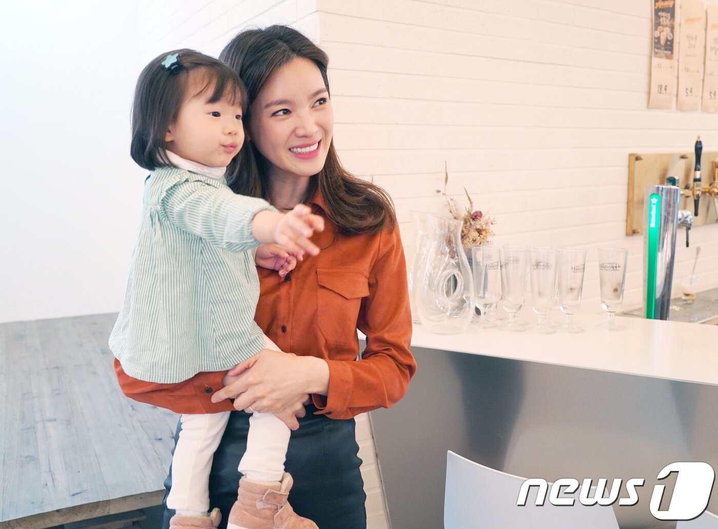 본문 이미지 - 2018.3.19. 성수동 카페. 방송인 정가은 딥풀이 인터뷰. ⓒ News1 정윤경 기자