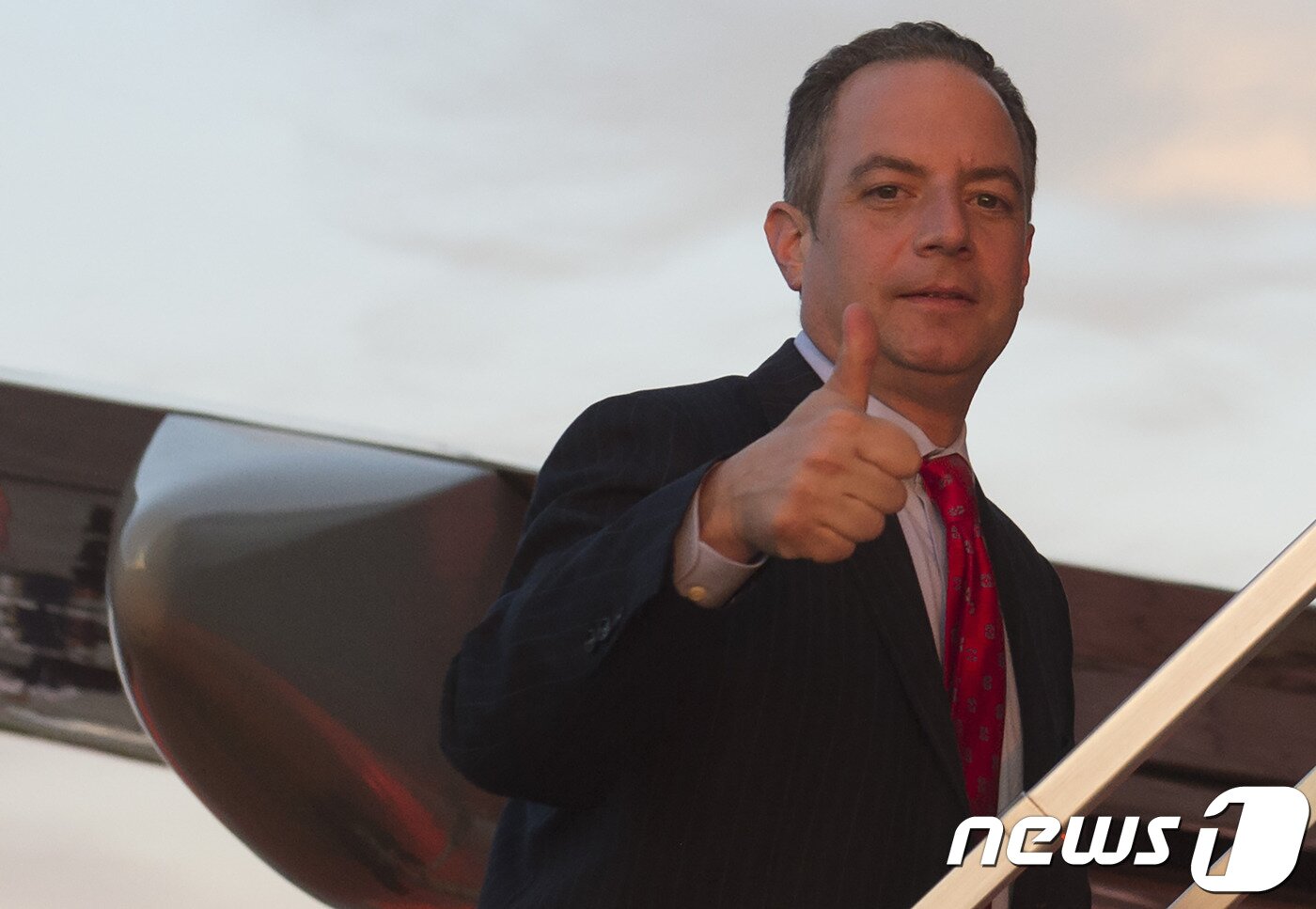 본문 이미지 - 라인스 프리버스 전 백악관 비서실장. <자료사진> ⓒ AFP=뉴스1
