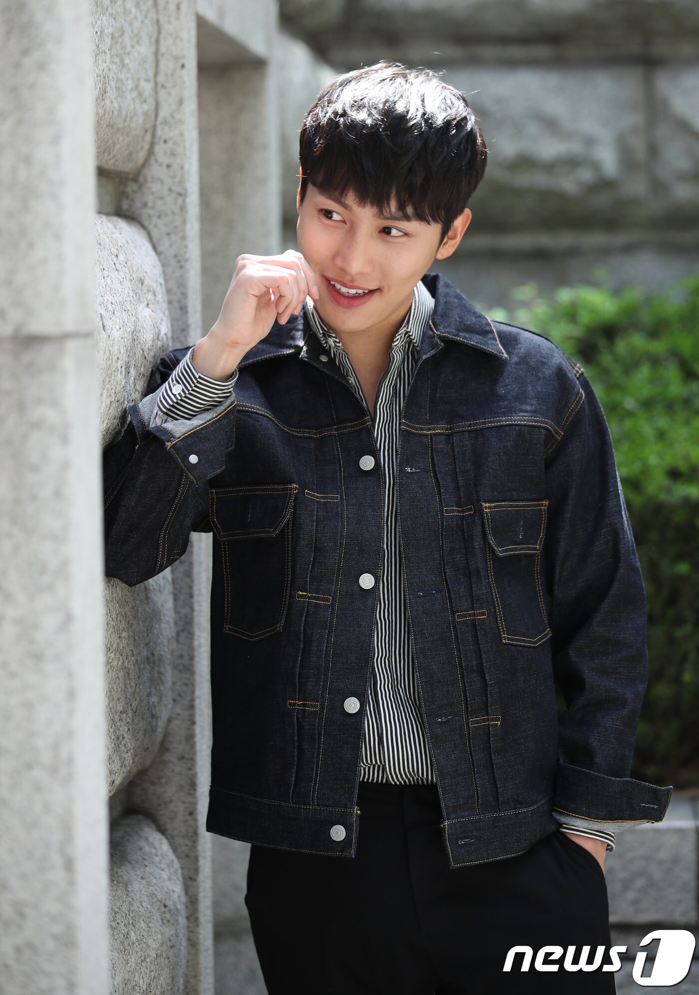 본문 이미지 - 배우 권화운이 18일 서울 종로구 뉴스1 본사에서 인터뷰를 갖고 있다. 권화운은 SBS 수목드라마 ‘스위치 - 세상을 바꿔라’에서 밉지만 싫지 않은 악역을 맡아 주목받고 있다. 2018.4.18/뉴스1 ⓒ News1 박지혜 기자