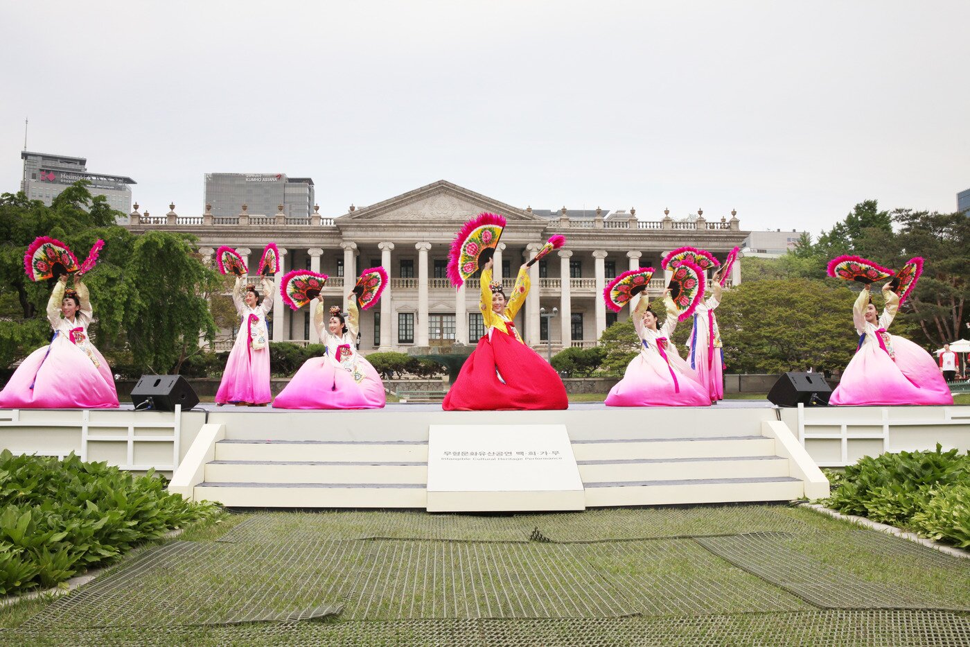본문 이미지 - 덕수궁에서 볼 수 있는 무형문화유산공연 백희가무