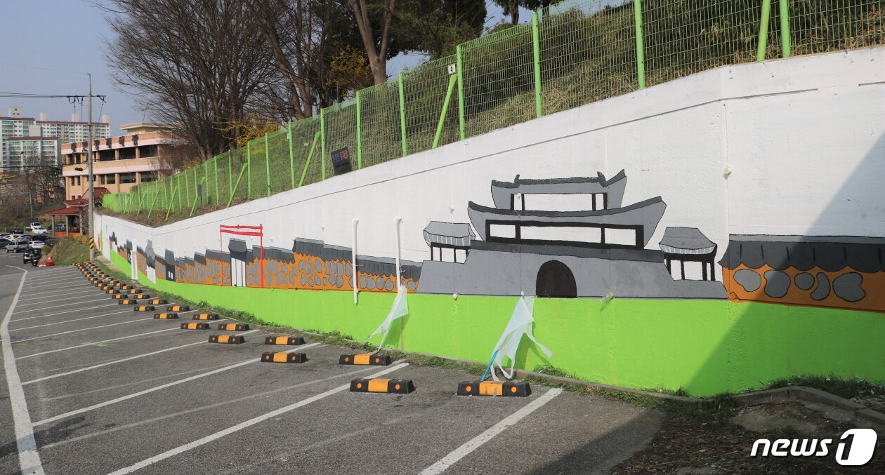 본문 이미지 - 벽화가 그려진 전주교도소/뉴스1 DB