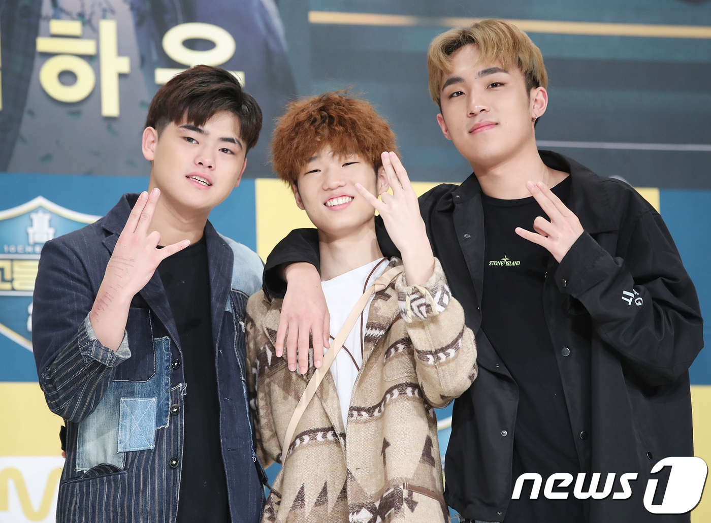 (서울=뉴스1) 권현진 기자 = 이병재(왼쪽부터), 김하온, 이로한이 24일 오후 서울 영등포 타임스퀘어에서 열린 국내 최초 고교 랩 대항전 Ment ‘고등래퍼2’ TOP3 기자간 …