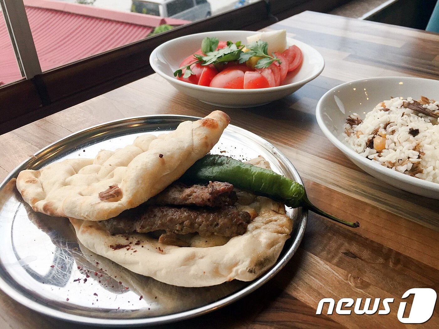 본문 이미지 - 쾨프테 케밥ⓒ News1  