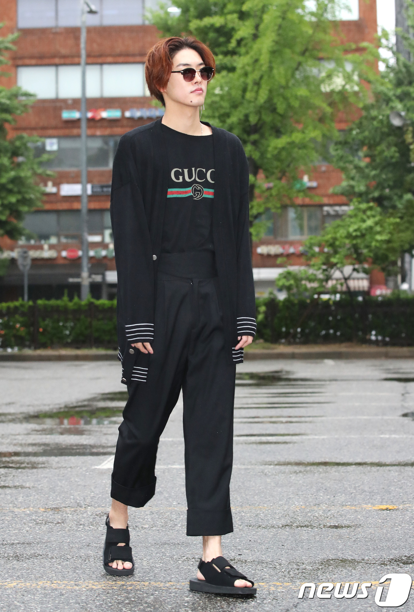 (서울=뉴스1) 권현진 기자 = 크로스진 타쿠야가 18일 오전 서울 여의도 KBS 신관 공개홀에서 열린 KBS2 '뮤직뱅크'(뮤뱅) 리허설에 참석하고 있다. 2018.5.18./뉴 …