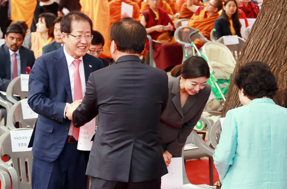 홍준표 "대구 발전시킬 김부겸 지지"→ 與 김영진 "두분 케미 좋다, 洪 지원 기대"