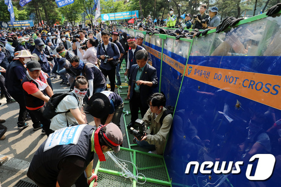 민주노총, 최저임금법 개악 저지 총파업 개최