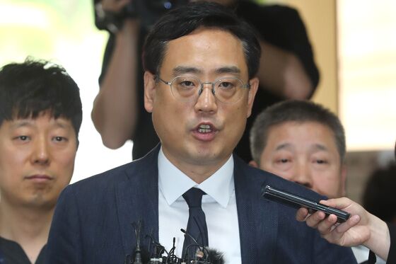 변희재, '尹 대통령실 민간인 시위대 동원 의혹' 前 행정관 고발