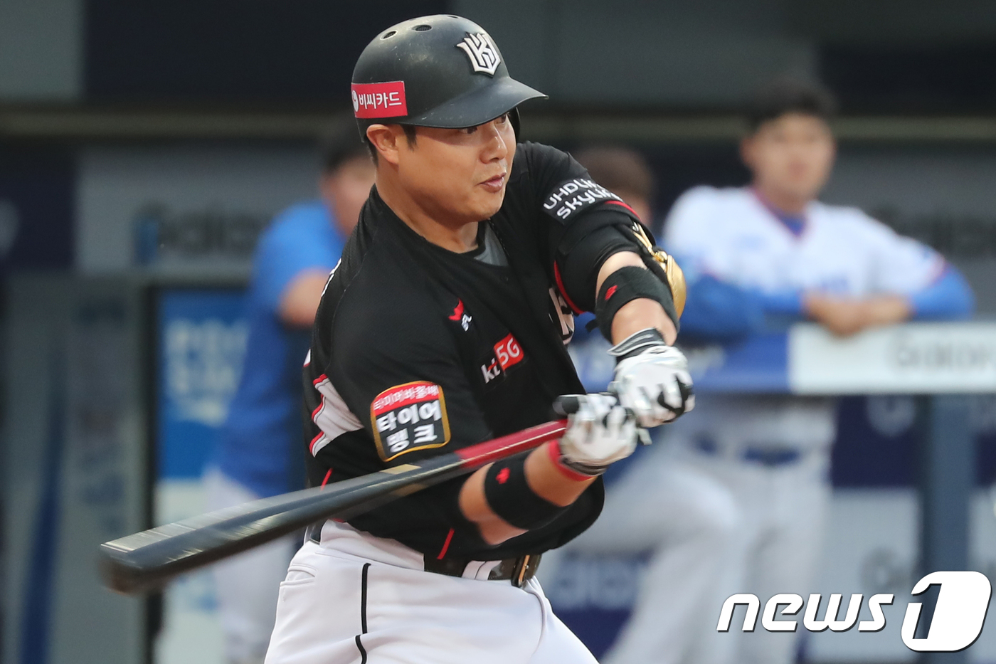 (대구=뉴스1) 공정식 기자 = 30일 오후 대구삼성라이온즈파크에서 열린 2018 프로야구 신한은행 마이카 KBO리그 kt 위즈와 삼성 라이온즈의 경기에서 2회초 1사 주자 없는 …