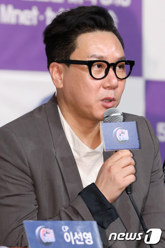 Broadcaster Lee Sang-min Mourns the Loss of his Mother