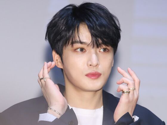 김재중 "사생 택시 피하다 전복 사고…기어나갔는데 웃으며 사진 찍더라"